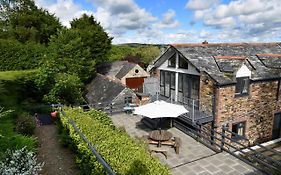 Tranquil Cornish Retreat Close To Port Isaac Beaches And Moor